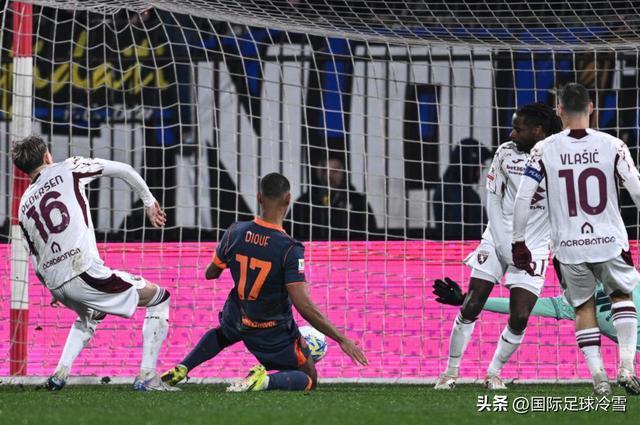 蓝鲸体育-国米7大中前卫惨烈竞争鸣锣 第四中场新尝试成功有助于上位